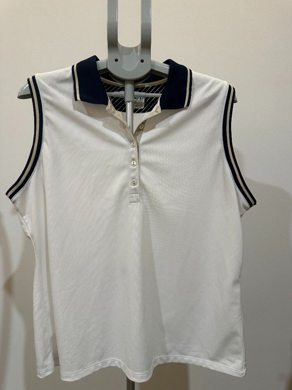 IZOD LaCoste Tank top